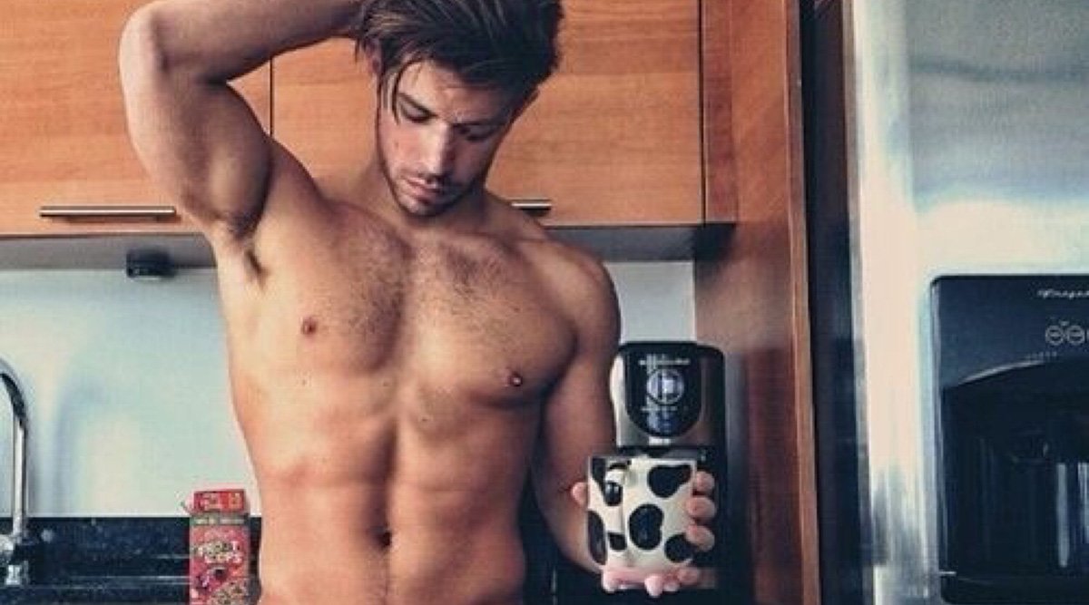 10 Gay Male Model Twitters (Most Sexy)
